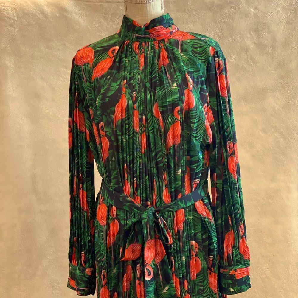 U Dress
